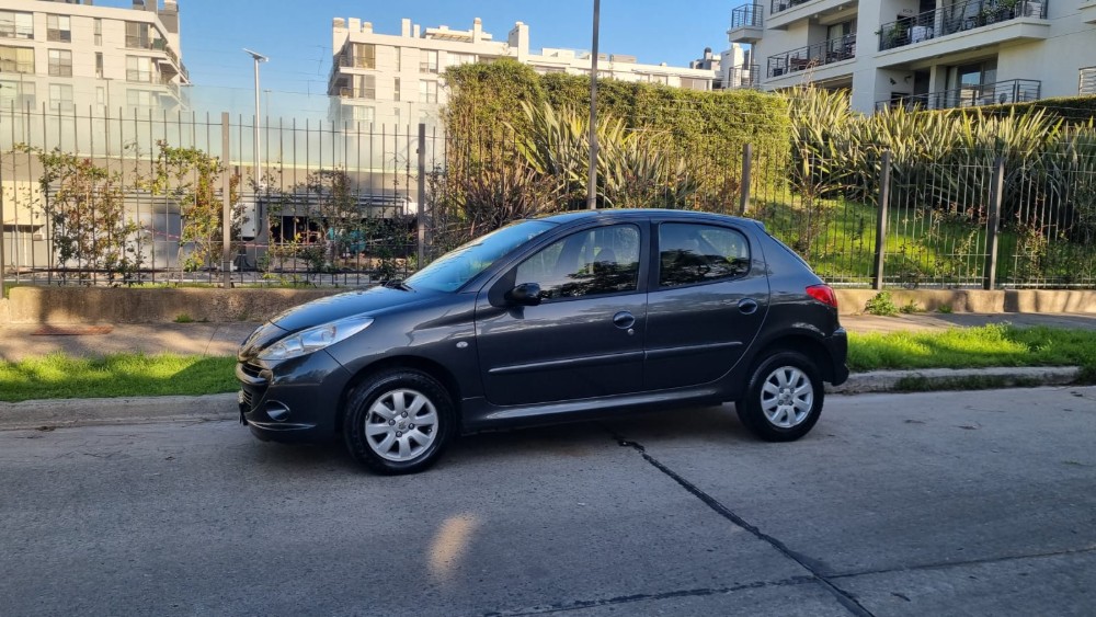 Peugeot 207 Compact XS 1.9 D — foto 8